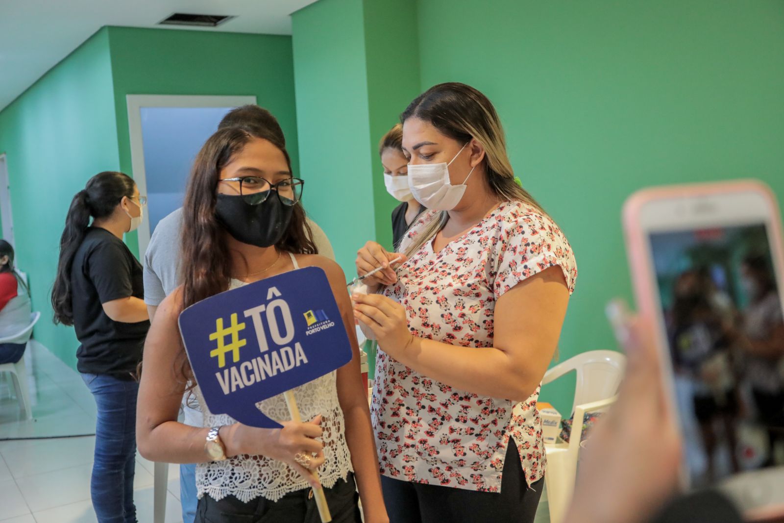 Vacinação segue no Porto Velho Shopping e Escola do Legislativo 